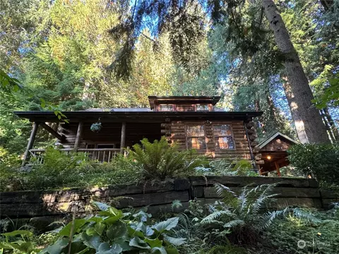 13 Meadow Ct, Bellingham, WA 98229