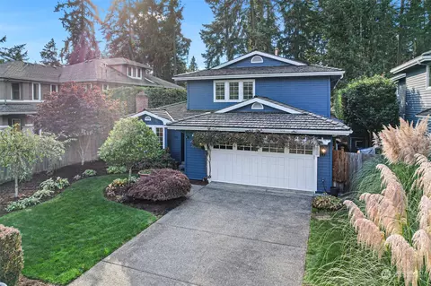 3115 109th Ave SE, Bellevue, WA 98004