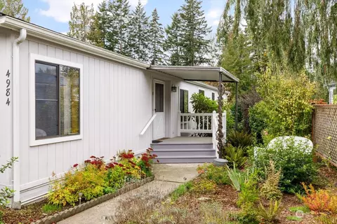 4984 Wheel Dr, Langley, WA 98260
