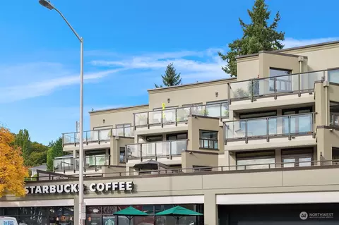 121 Lakeside Ave #206, Seattle, WA 98122