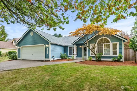2025 Kempton St SE, Olympia, WA 98501