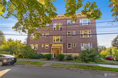 2021 4th Ave N #A, Seattle, WA 98109