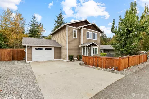 7767 Kildare Loop NW, Silverdale, WA 98383