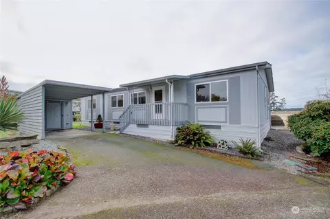 2920 Heller St #C, Oak Harbor, WA 98277