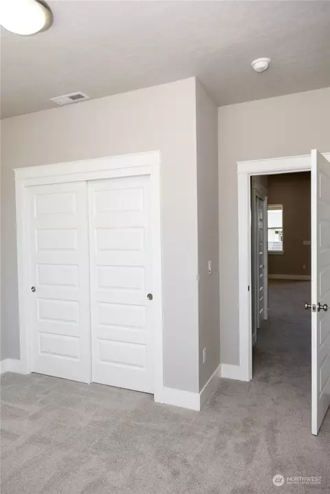 Other - 1102 E Cascade St, Othello, WA 99344 photo 3 of 11