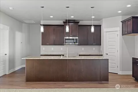 1317 E Cascade St, Othello, WA 99344 photo 12
