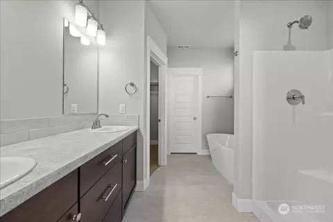 1317 E Cascade St, Othello, WA 99344 photo 5