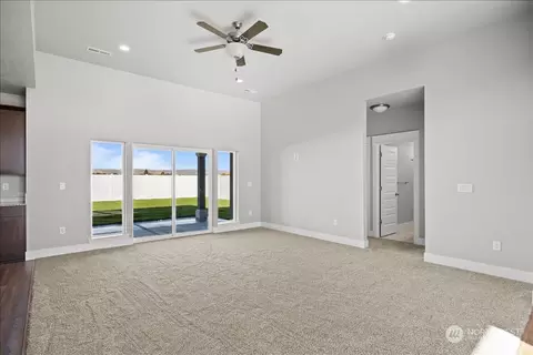 1317 E Cascade St, Othello, WA 99344 photo 15