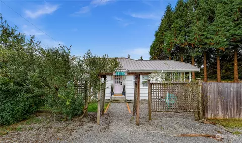 32175 E Bird St, Carnation, WA 98014