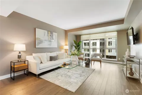 588 Bell St #504S, Seattle, WA 98121