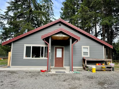4705 Military Rd E, Tacoma, WA 98446
