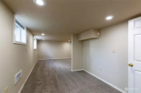 4326 Terrace Dr, Everett, WA 98203 photo 33