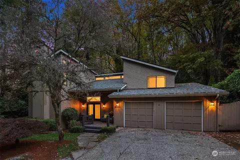6442 NE 135th Pl, Kirkland, WA 98034