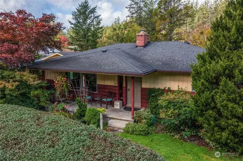 35305 Veazie Cumberland Rd SE, Enumclaw, WA 98022