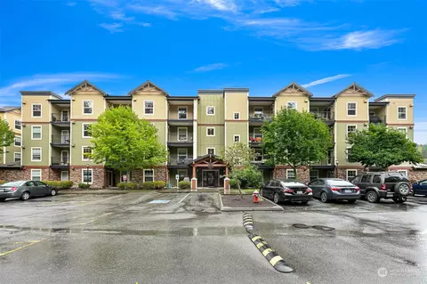 690 32nd St #B310, Bellingham, WA 98225
