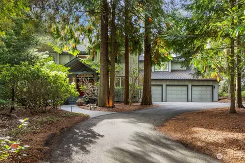 211 Baycliff Dr, Port Townsend, WA 98368