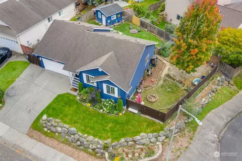 8020 74th Dr NE, Marysville, WA 98270