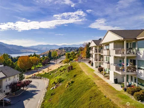 808 W Manson Rd #D302, Chelan, WA 98816