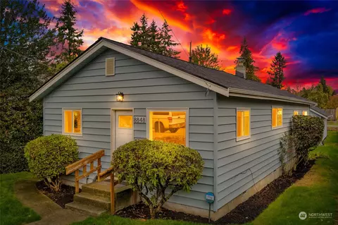 8848 18th Ave SW, Seattle, WA 98106