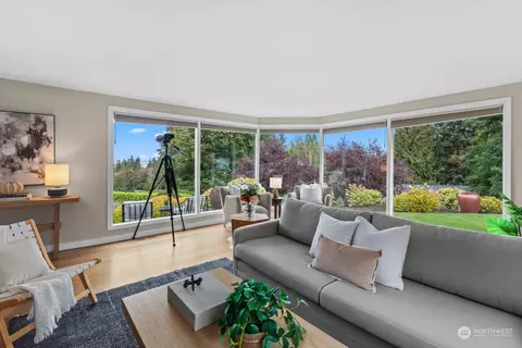 8432 Olympic View Dr, Edmonds, WA 98026 photo 8