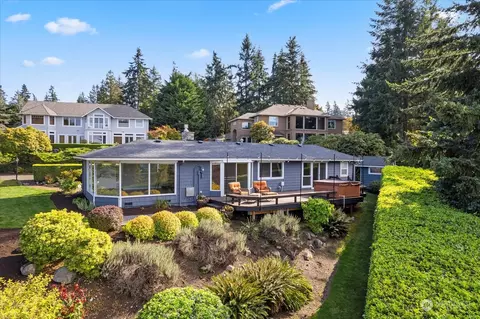 8432 Olympic View Dr, Edmonds, WA 98026 photo 37
