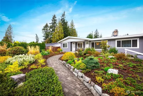 Exterior - 2317 96th Pl SE, Everett, WA 98208 photo 2 of 7