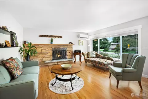 Living - 2317 96th Pl SE, Everett, WA 98208 photo 1 of 1