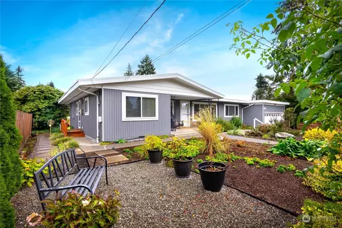 Exterior - 2317 96th Pl SE, Everett, WA 98208 photo 5 of 7
