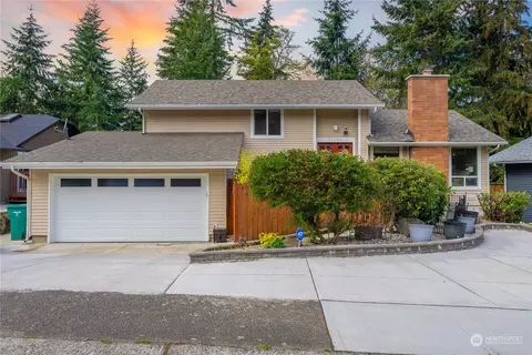 32407 6th Ave SW, Federal Way, WA 98023