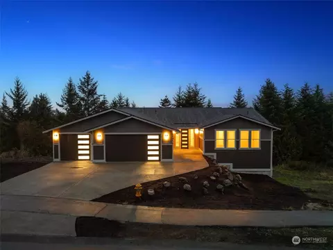 660 Solana Pkwy, Sequim, WA 98382