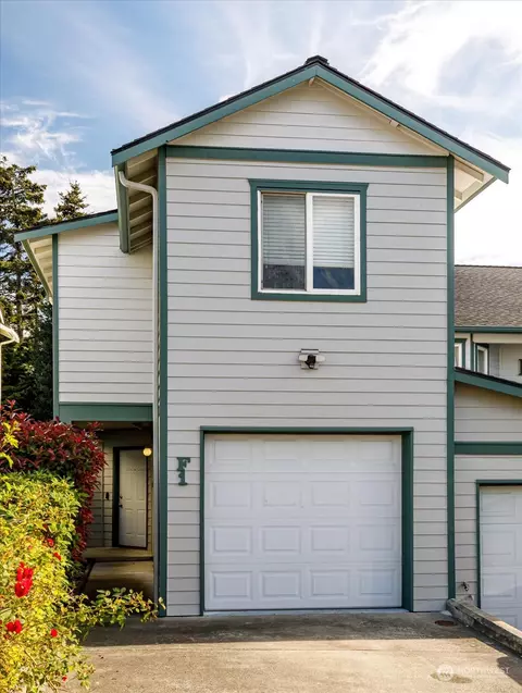 30875 State Route 20 #F1, Oak Harbor, WA 98277
