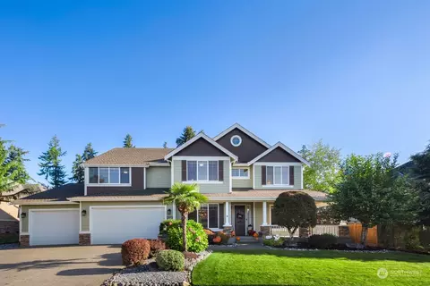 21911 26th St E, Lake Tapps, WA 98391