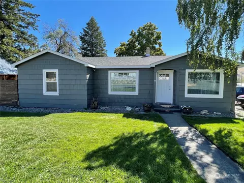 945 5th Ave S, Okanogan, WA 98840