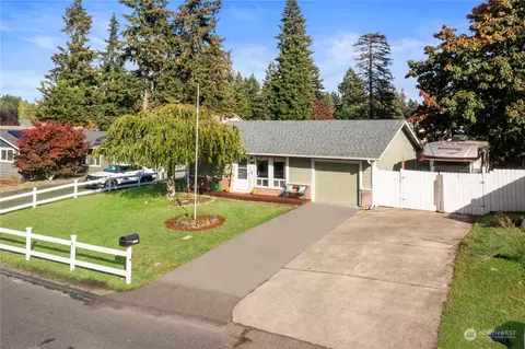 12413 108th Avenue Ct E, Puyallup, WA 98374