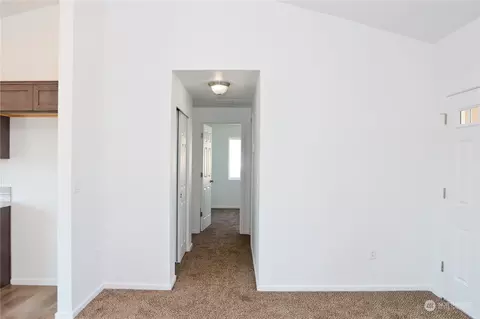 702 E Cascade St, Othello, WA 99344 photo 8