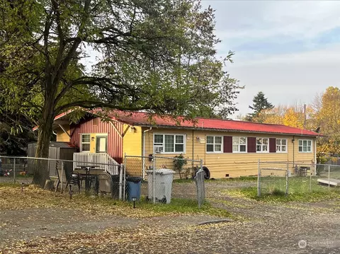 2801 NE 6th Pl, Renton, WA 98056