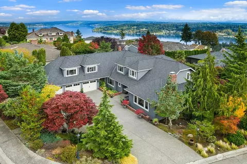 4642 176th Ave SE, Bellevue, WA 98006