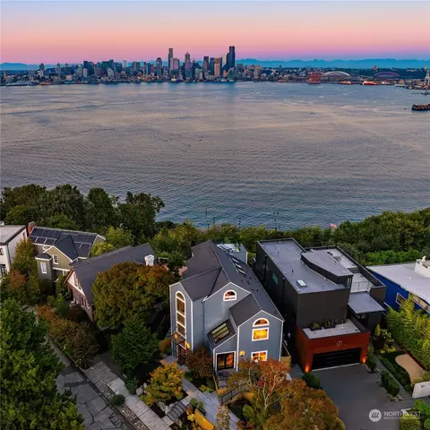 1450 Palm Ave SW, Seattle, WA 98116
