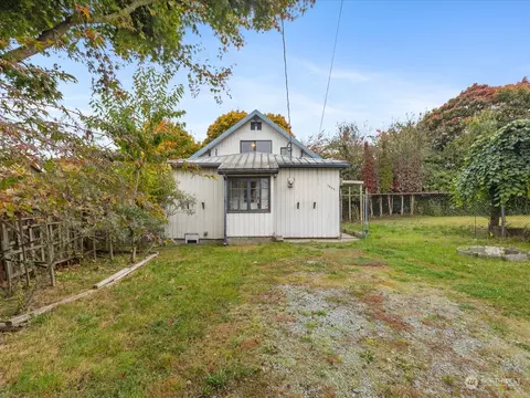 1909 Summit Ave, Everett, WA 98201