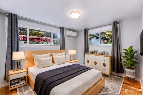 Bedroom - 2211 Jade Ave, Everett, WA 98201 photo 1 of 2