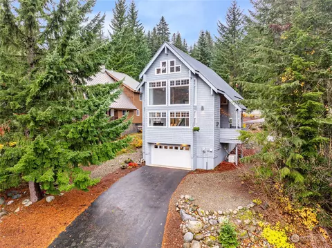 71 Chamonix Pl, Snoqualmie Pass, WA 98068