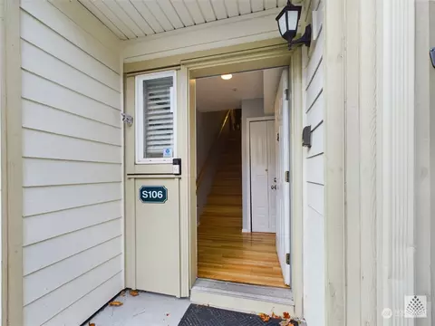 1600 121st St SE #S106, Everett, WA 98208