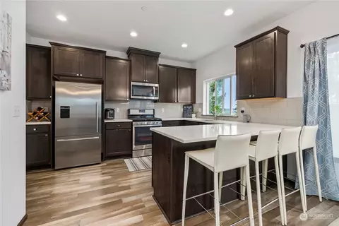 2720 S 120th Pl, Burien, WA 98168