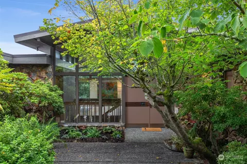 6655 NE Windermere Rd, Seattle, WA 98115