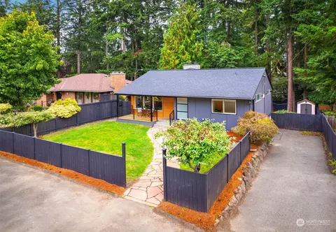 12316 3rd Ave NE, Seattle, WA 98125