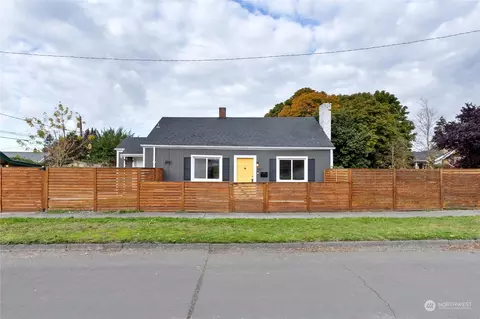 817 2nd St SE, Auburn, WA 98002