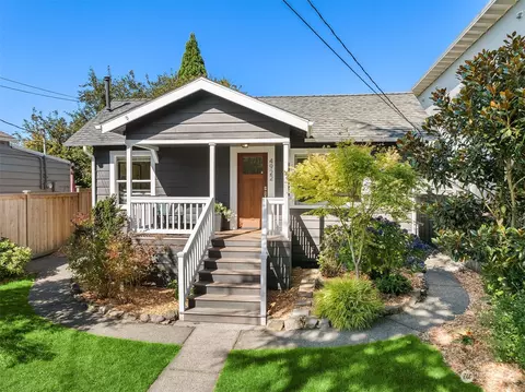 4922 SW Dawson St, Seattle, WA 98136