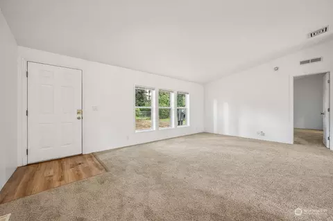 6718 200th Street Ct E, Spanaway, WA 98387 photo 5