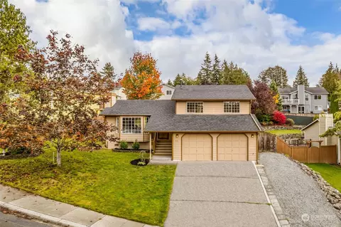 1717 89th Dr SE, Lake Stevens, WA 98258
