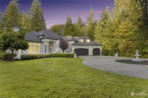 20828 SE 213th St, Maple Valley, WA 98038